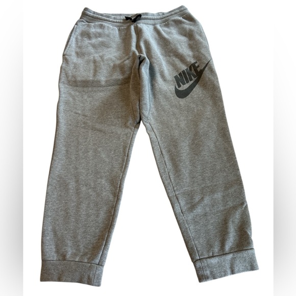 Nike Men’s Fleece Joggers Elastic & Drawstring Waist Gray Large Black Swoosh XL. - Picture 1 of 10